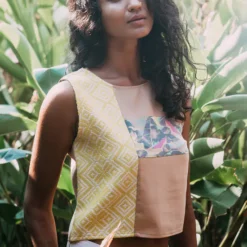 New ✔️ Silence Beyond Syllables Kensho Crop Top 😍