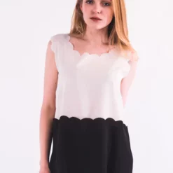 New 🛒 CY Boutique Sleeveless Vest Top With Scalloped Hem In White/Black ✔️