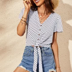 Discount 😍 FS Collection Cute Tie Knot Front Buttoned Crop T 👕 Shirt Top In White & Black Polka Dot Print ⭐