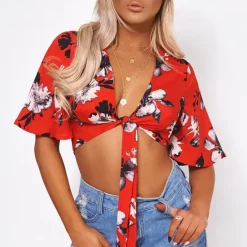 Best Sale 👏 The Fashion Bible Liana Crop Top In Red Floral Print ✨