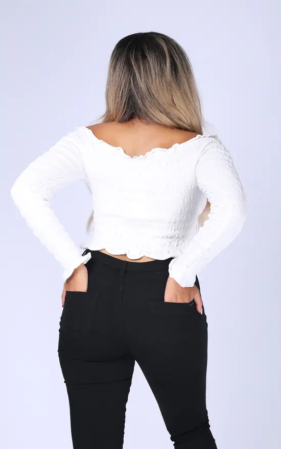 Promo ๐คฉ Pretty Moi White Shirred Wrap Over Bardot Crop Top ๐ - Image 4