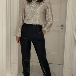 Wholesale 👏 FreeSpirits Long Sleeve Sequin Top In Silver 😀