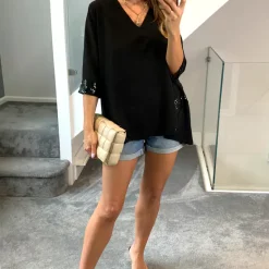 Best deal ✔️ HOXTON GAL Oversized 3/4 Sleeves Sequin Top With V Neck Details In Black ❤️