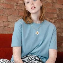 Wholesale ❤️ Rock On Ruby Dusky Blue Embroidered Daisy Flower T 👕 Shirt 😉