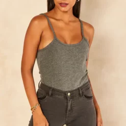 Best Sale 👏 Aftershock London Basic Strappy Top In Charcoal 🔥