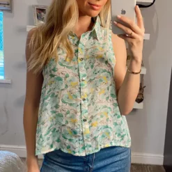 Outlet ⌛ CY Boutique Sleeveless Chiffon 👕 Shirt In Green Daisy Floral Print 😉