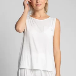 Coupon 🎁 MOE Sleeveless Top With A Chest Pocket In White 🎁